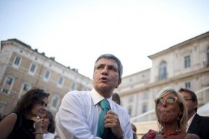 SEL: VENDOLA, ITALIA FONDATA SU LAVORO NO SU TRUFFE E ESCORT