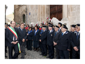 Una passata festa in onore delle Forze Armate (ST)