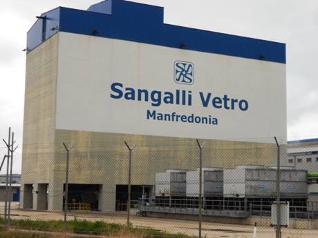 Esterno area Sangalli Vetro Manfredonia (statoquotidiano@)