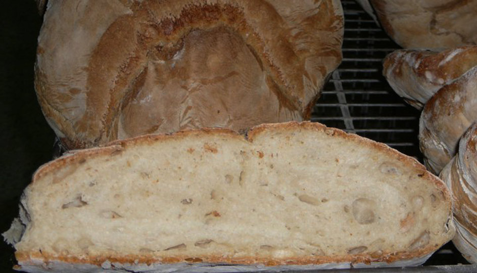 Foodscovery, il pane di Monte Sant'Angelo comodamente a casa tua | Stato  Quotidiano