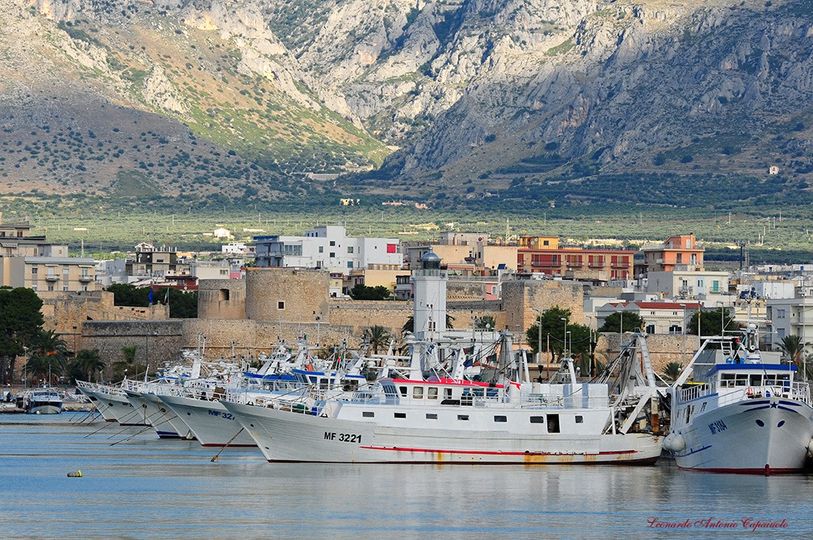 Manfredonia, tagli europei meno drastici: salvi 400 pescherecci pugliesi a  strascico | Stato Quotidiano