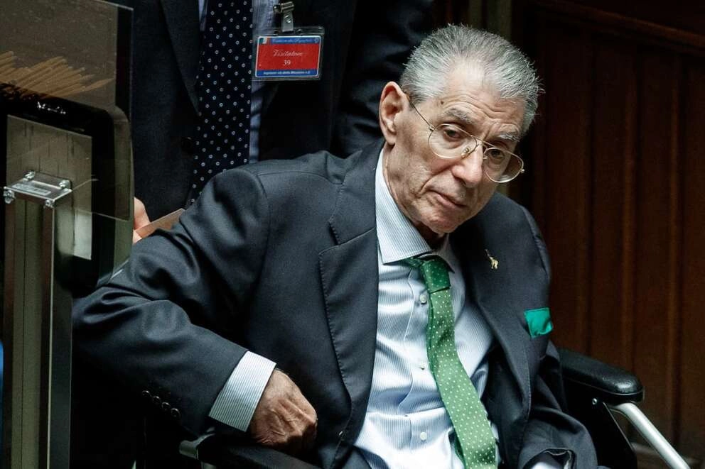 Fabrizio Tatarella ricorda Bossi: "Tra gli artefici della costruzione del primo centrodestra"
