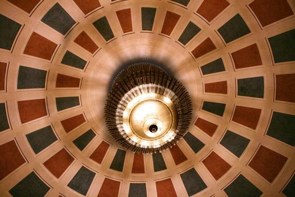 https://www.teatrocomunalesansevero.it/