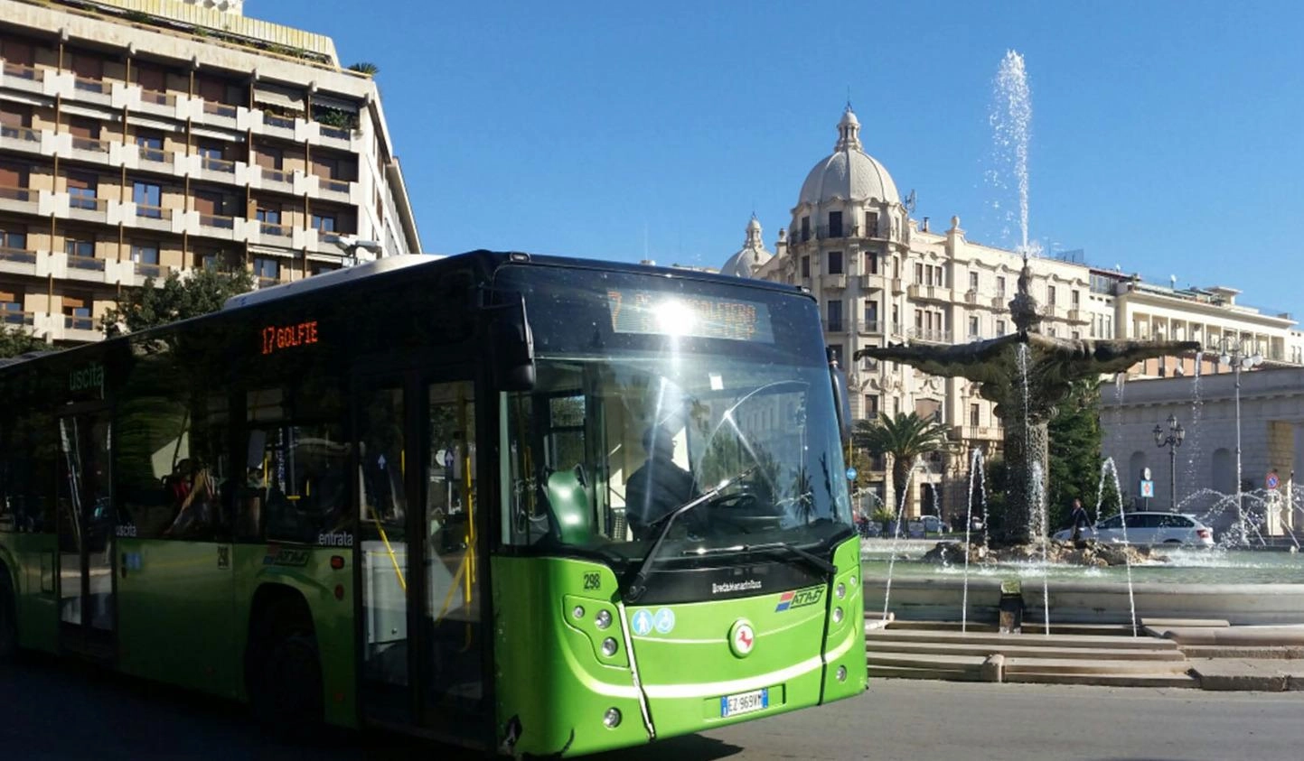 ATAF, cittadino: “Troppi intrecci tra politica, sindacati e azienda. Così il cambiamento non arriverà mai”