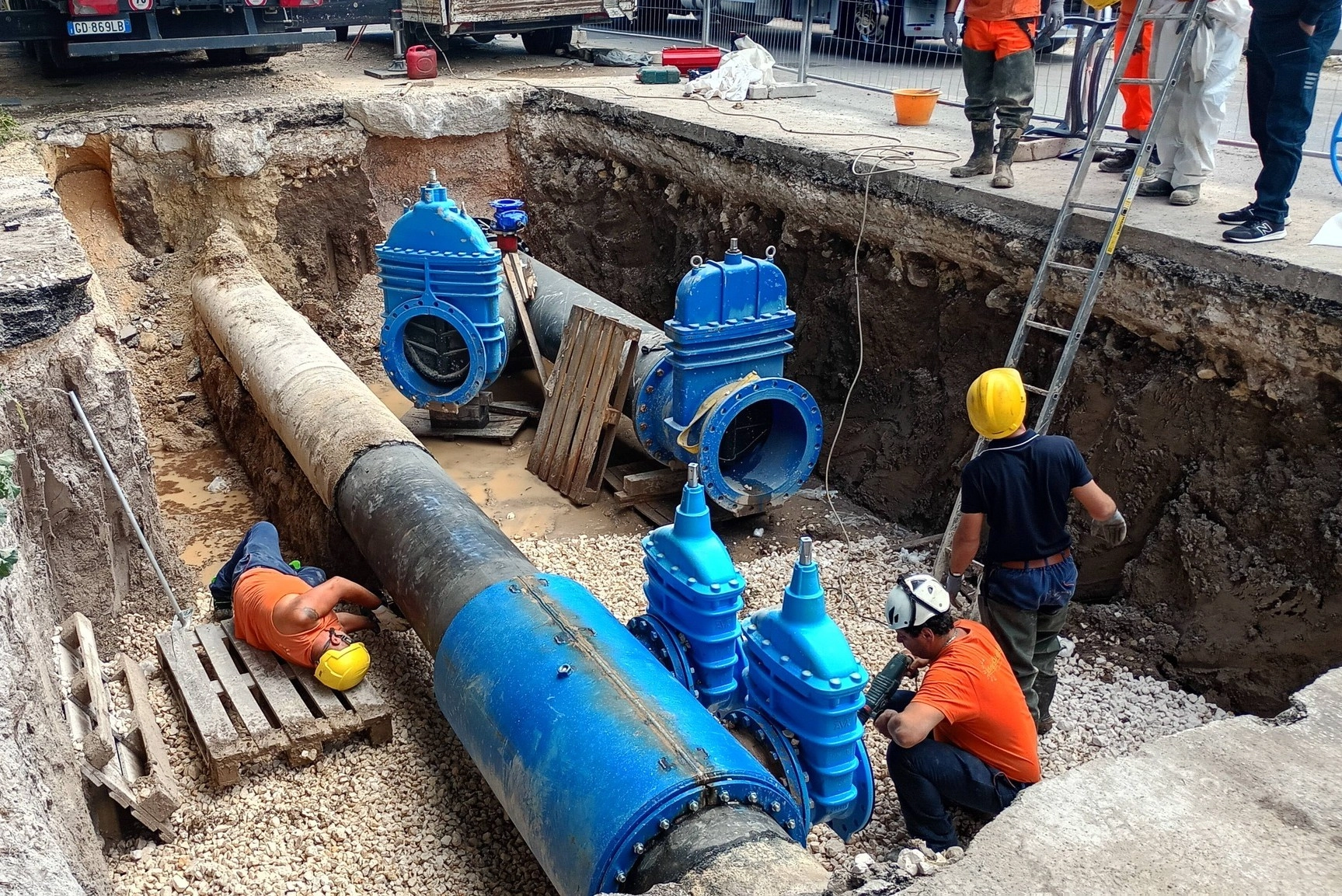 Avviati i lavori AQP per il bypass fognario su viale G. Di Vittorio, Marasco: “Dopo anni di sollecitazioni, finalmente ci siamo”